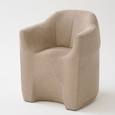 軽すぎる万能椅子 カルラ ハイチェア