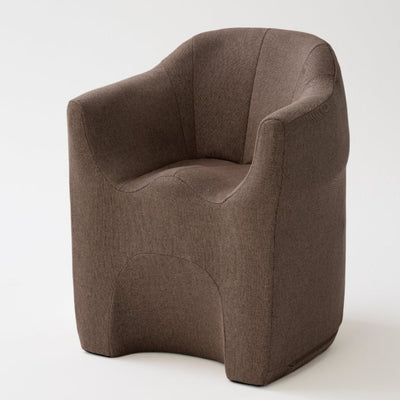 軽すぎる万能椅子 カルラ ハイチェア